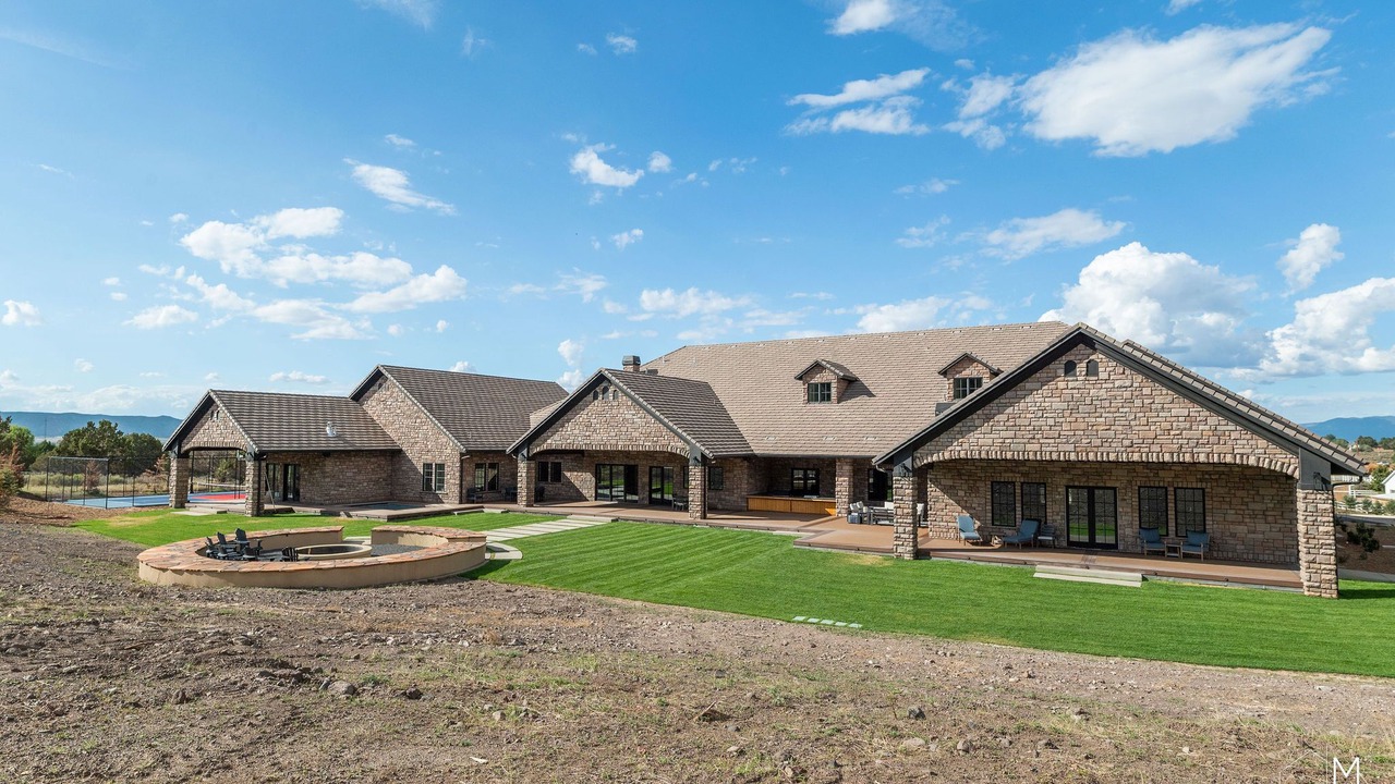 Photo of Outdoor in Mammoth Creek