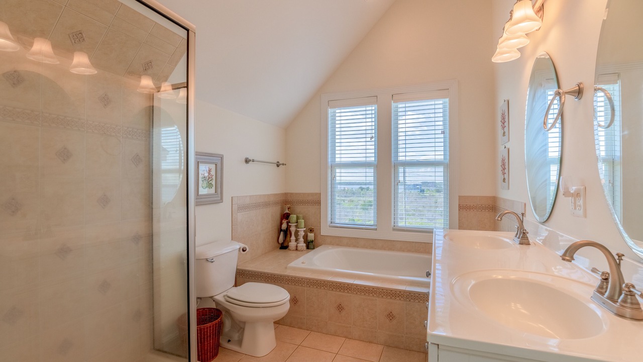 Photo of Bathroom in North Topsail Beach