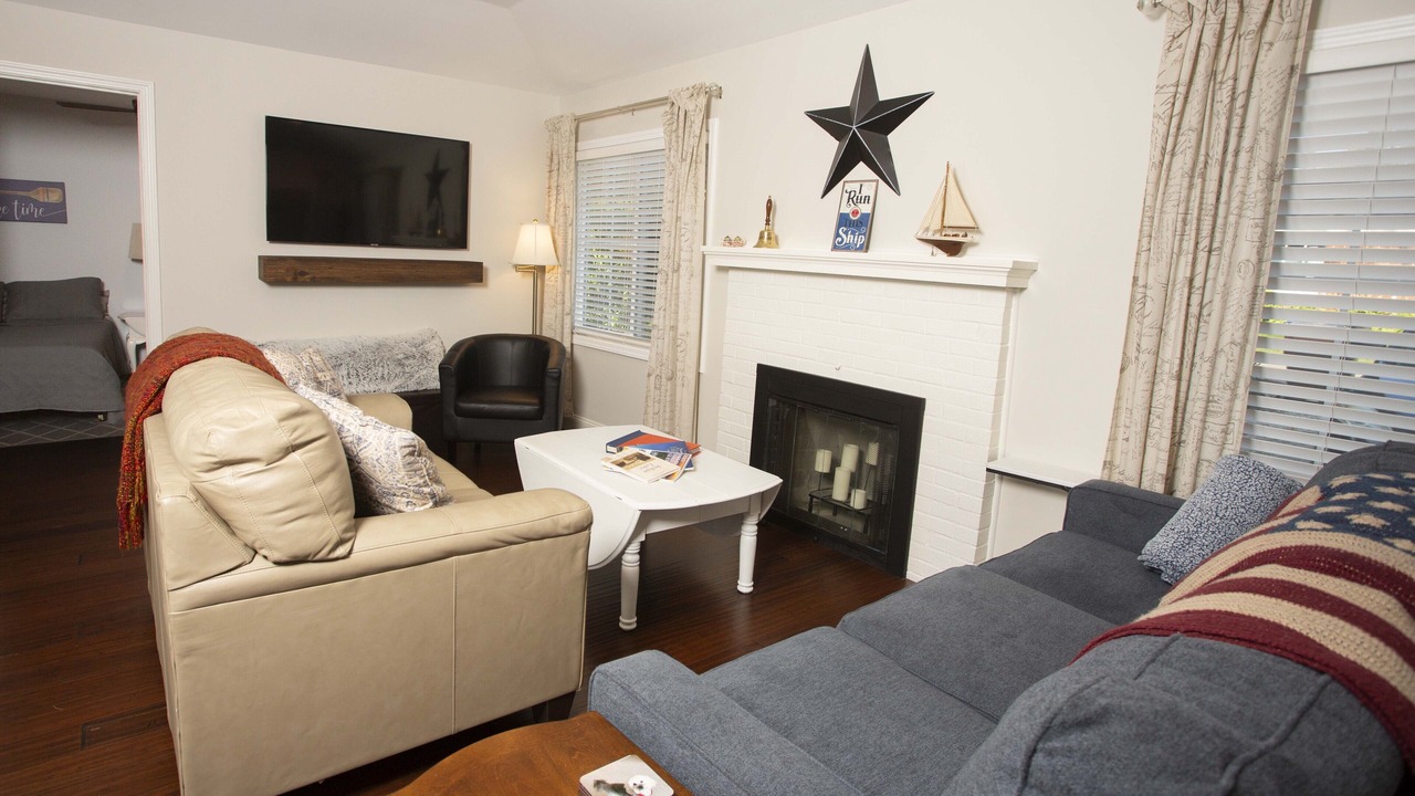 Photo of Bedroom in Saint Johns
