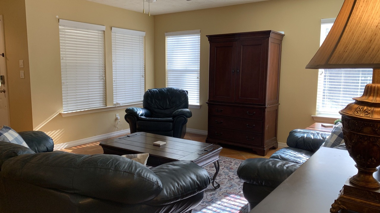 Photo of Livingroom in Tomball