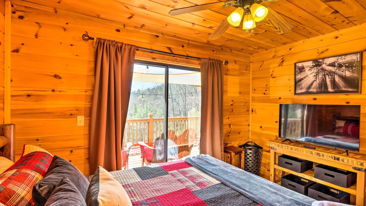 Photo of Bedroom in Hidden Lake