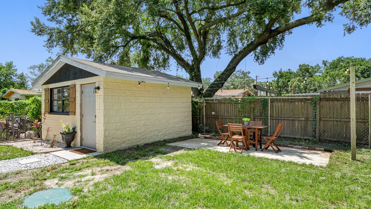 Photo of Outdoor in Northeast Tampa