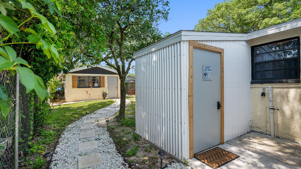 Photo of Bedroom in Northeast Tampa