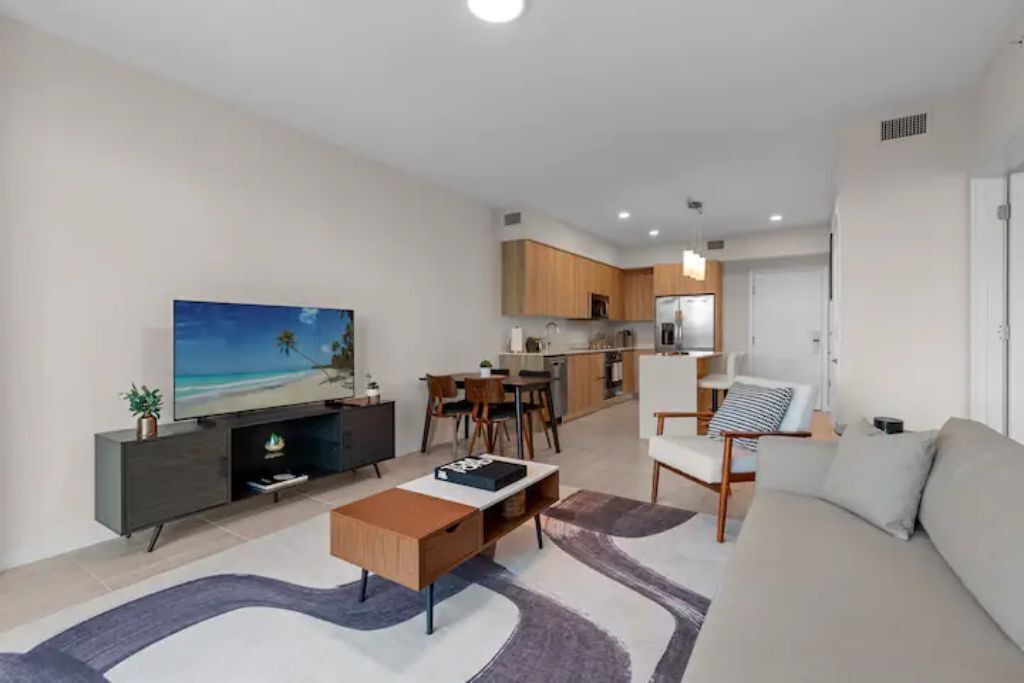 Photo of Livingroom in Northeast Miami