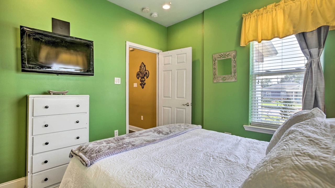 Photo of Bedroom in Gentilly Woods