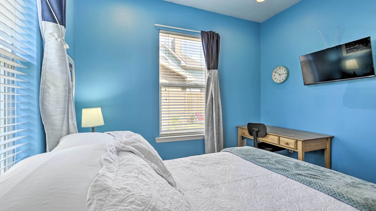 Photo of Bedroom in Gentilly Woods