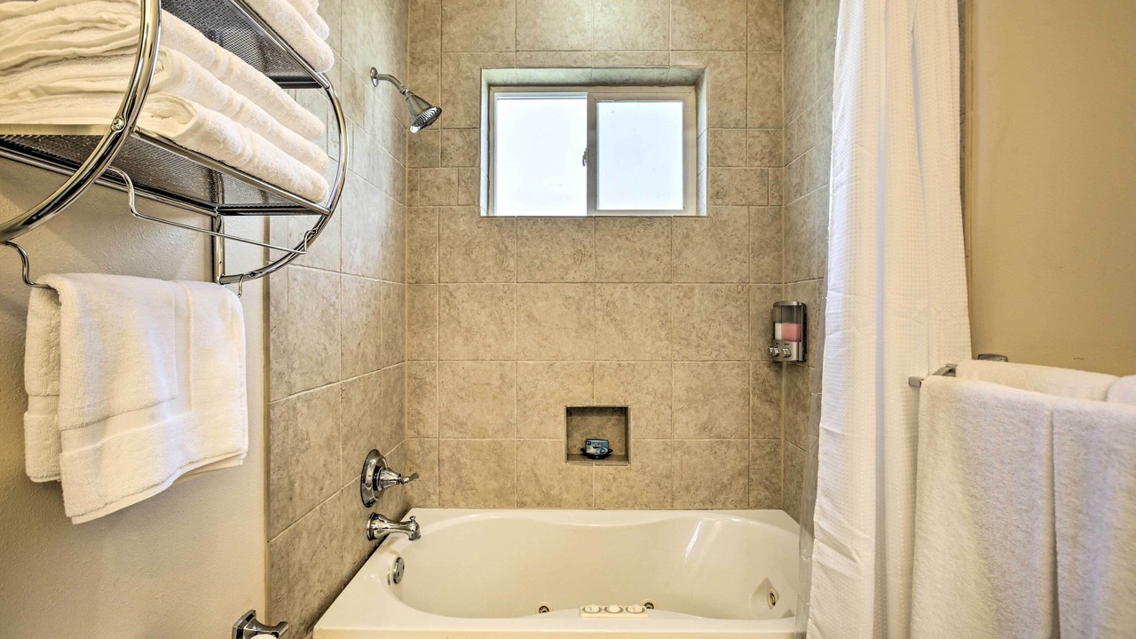 Photo of Bathroom in Gentilly Woods