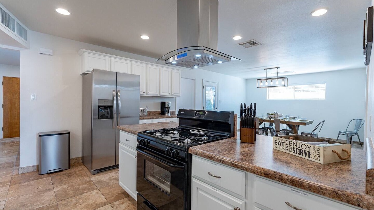 Photo of Kitchen in Papago Parkway