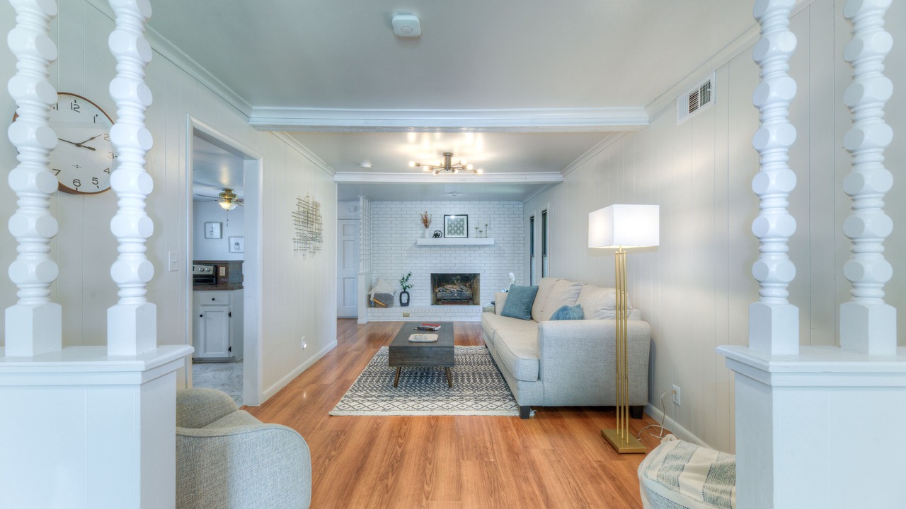 Photo of Livingroom in Tulsa
