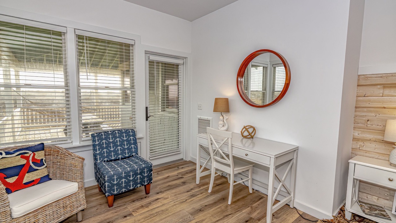 Photo of Livingroom in Flora's Bluff