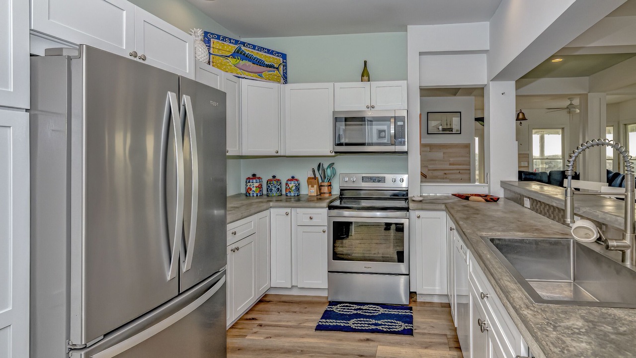 Photo of Kitchen in Flora's Bluff