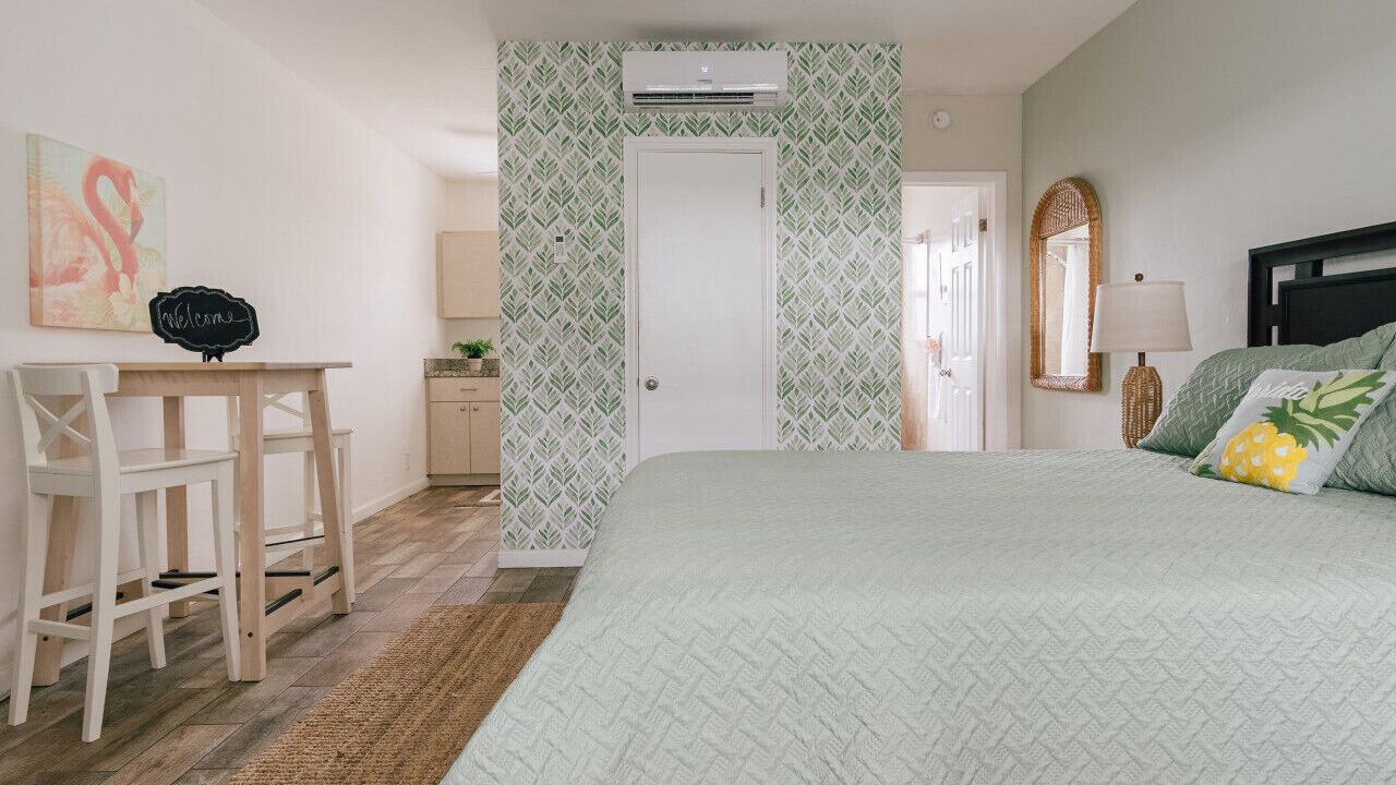 Photo of Bedroom in Santa Barbara Estates
