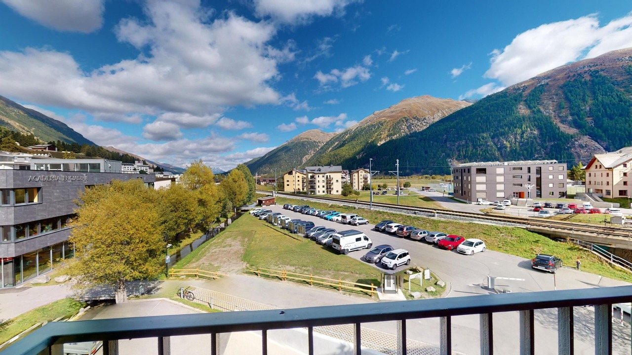 Photo of Others in Samedan