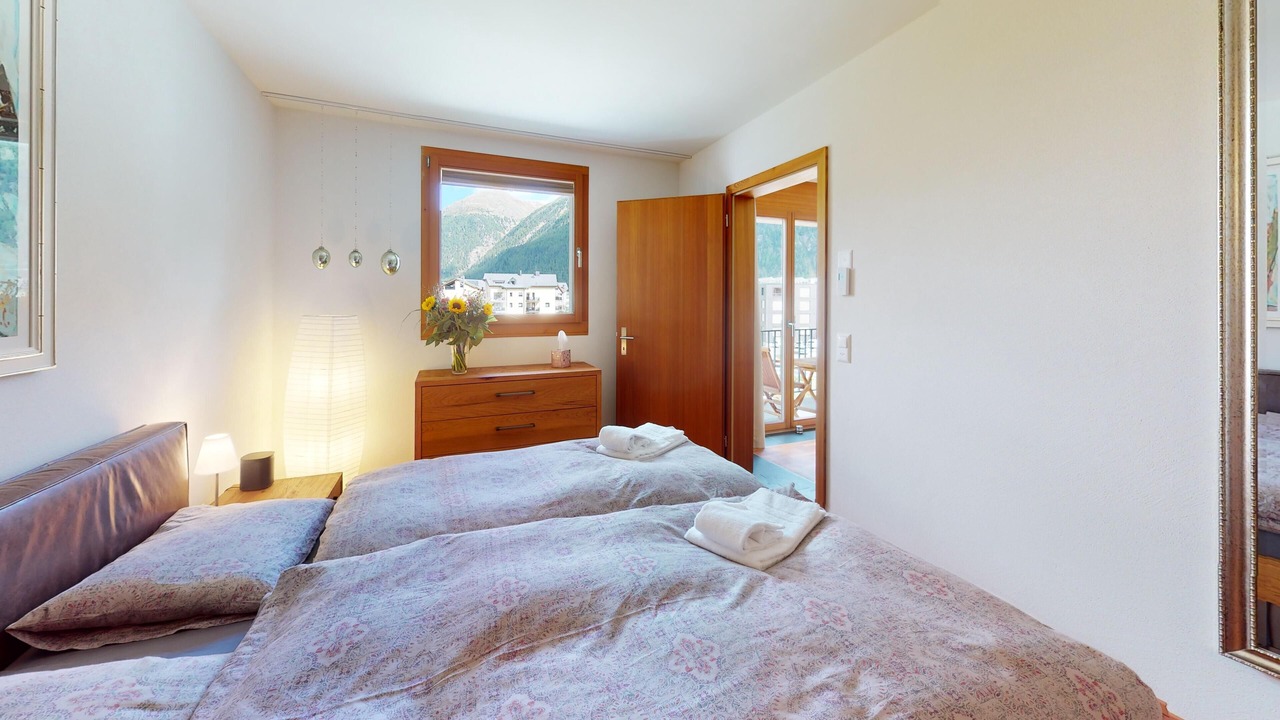 Photo of Others in Samedan