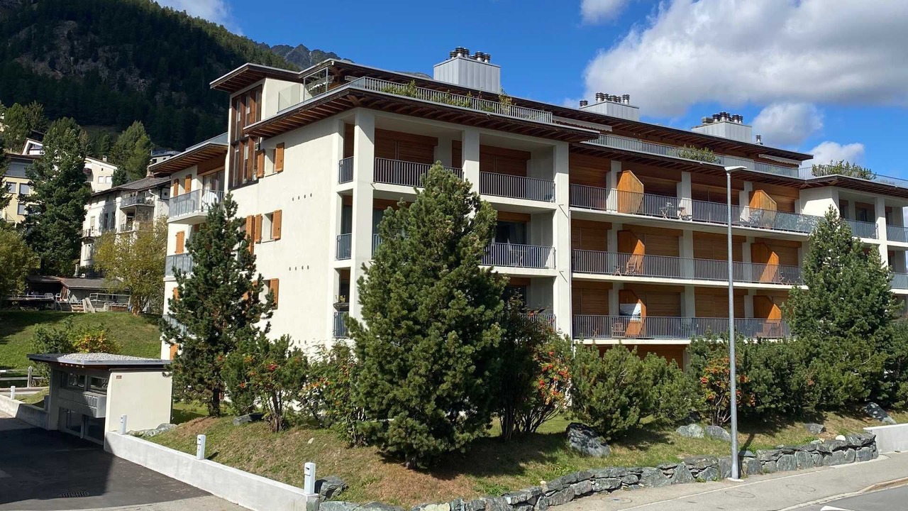 Photo of Others in Samedan