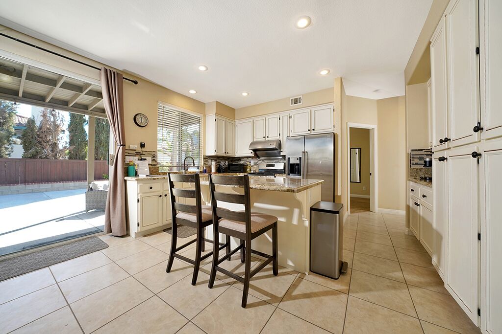 Photo of Kitchen in Lake Elsinore