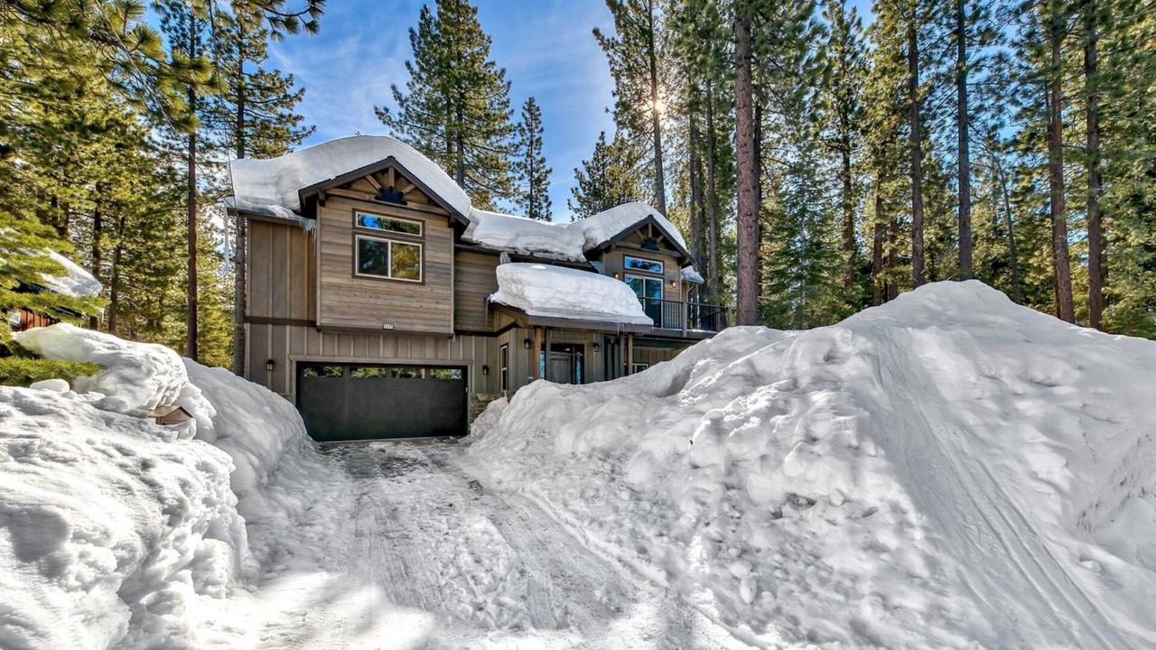 Photo of Outdoor in Country Club Estates