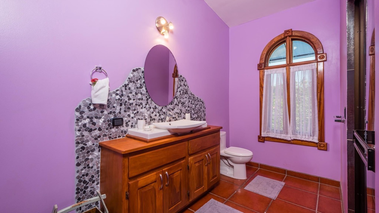 Photo of Bathroom in Potrero