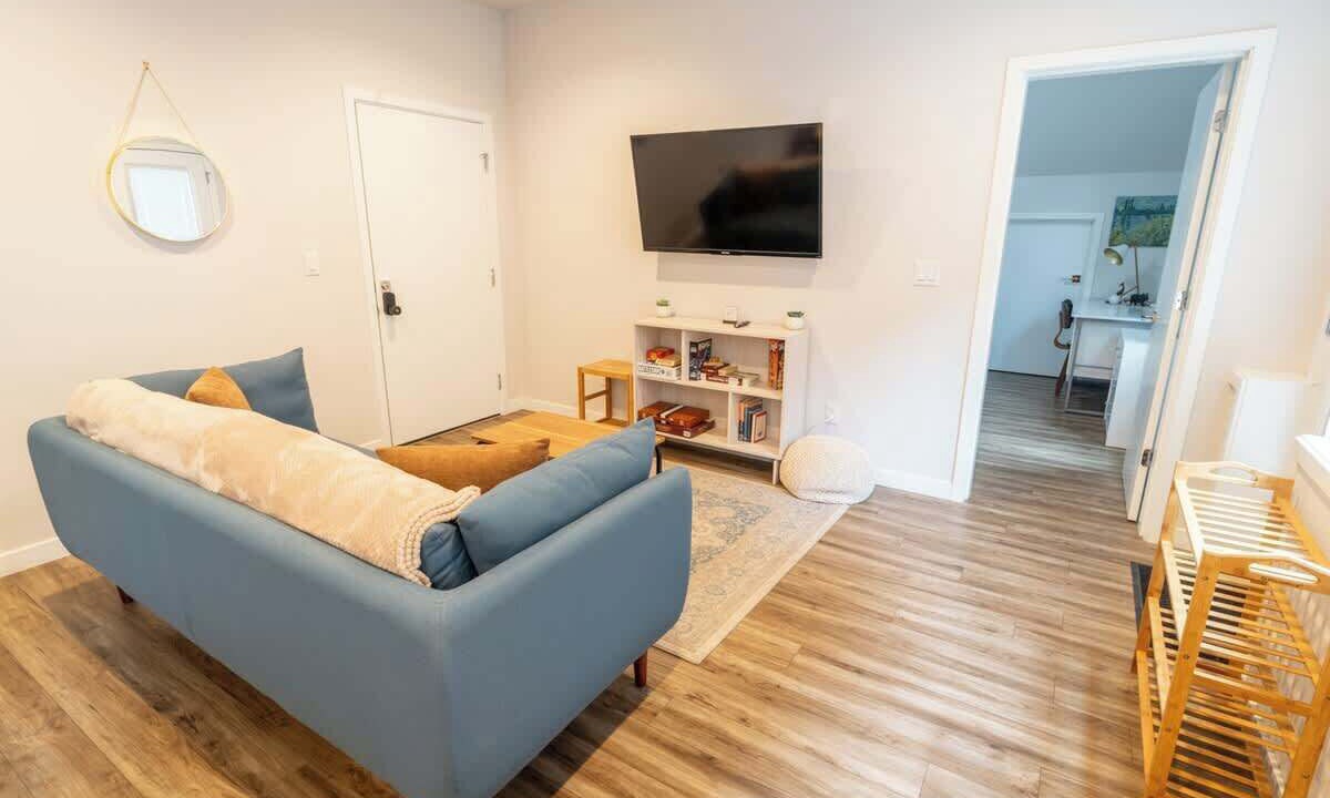 Photo of Livingroom in Vernon