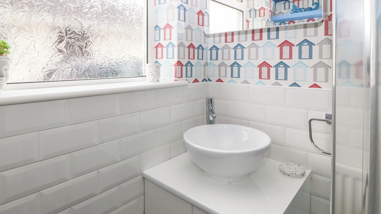 Photo of Bathroom in Morfa Bychan