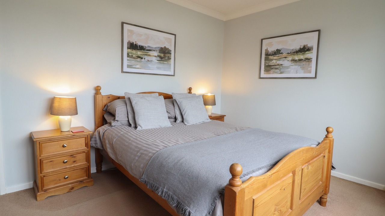 Photo of Bedroom in Morfa Bychan