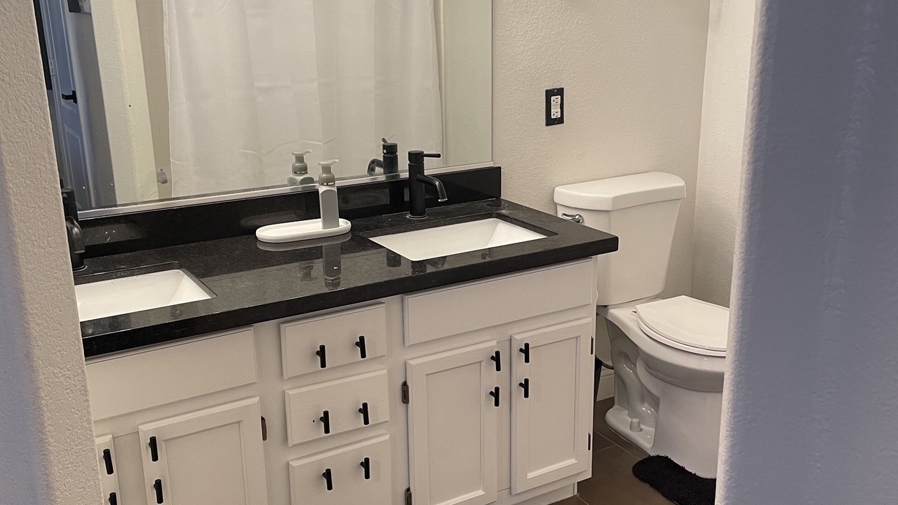 Photo of Bathroom in Black Mountain