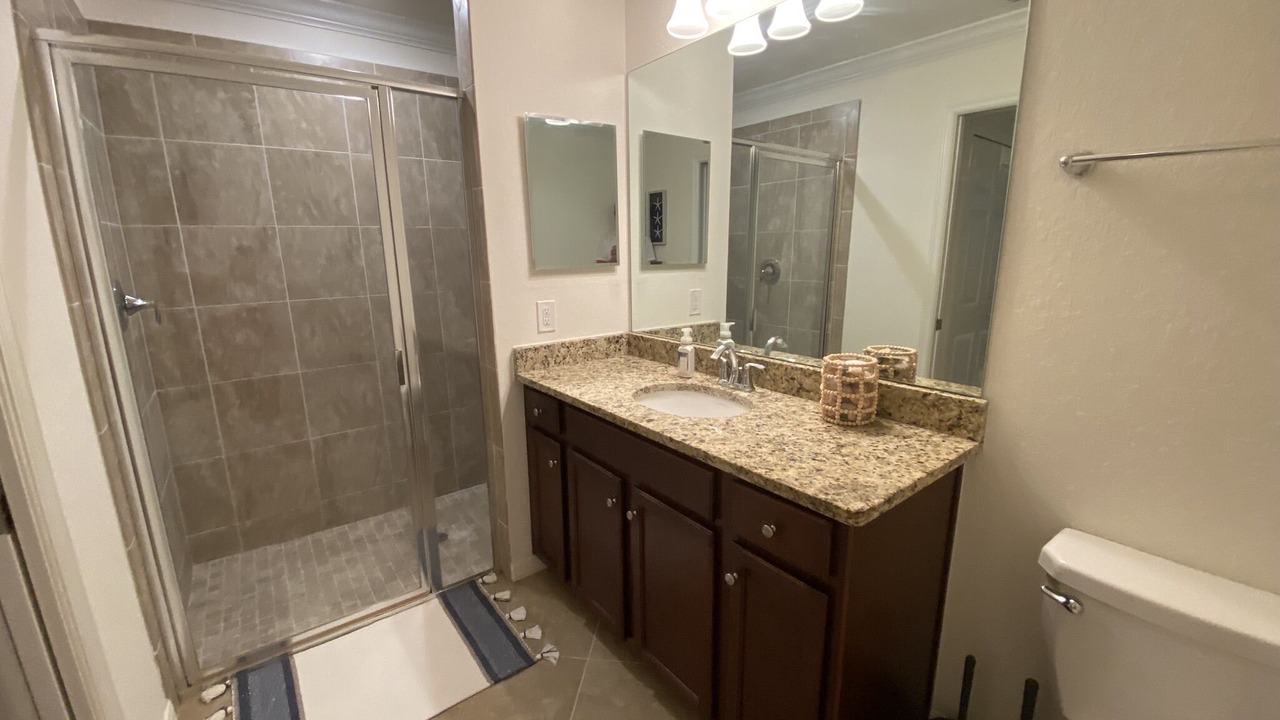 Photo of Bathroom in Lakewood Ranch