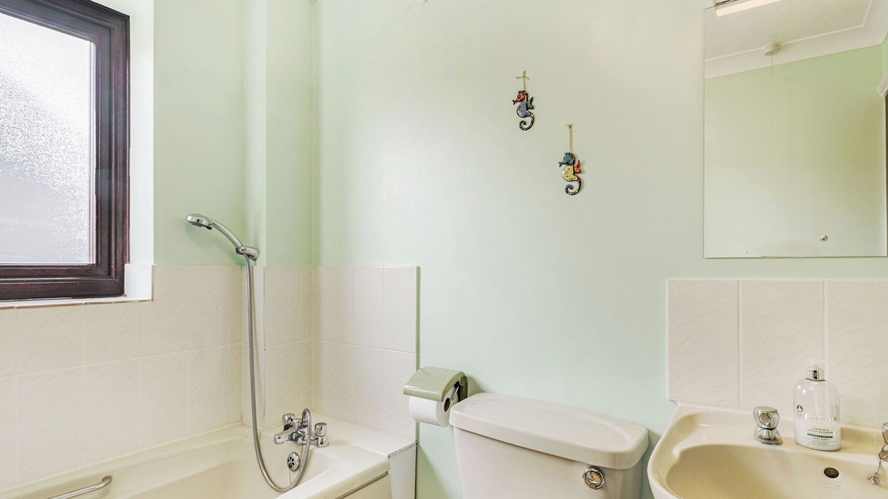 Photo of Bathroom in Castle Acre
