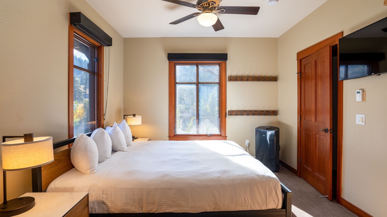 Photo of Bedroom in Olympic Valley