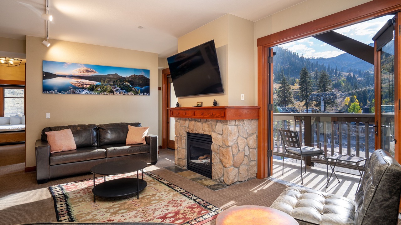 Photo of Livingroom in Olympic Valley