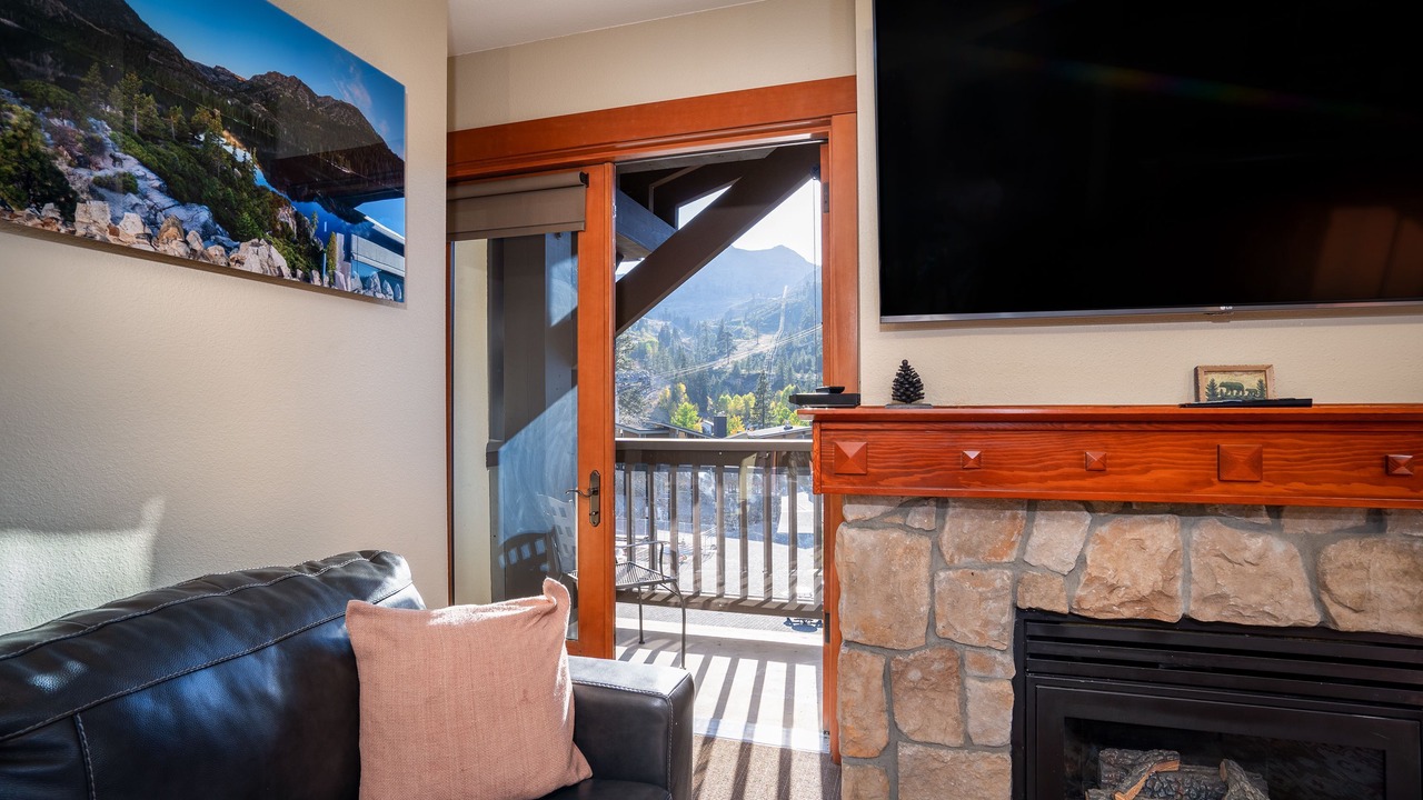 Photo of Livingroom in Olympic Valley