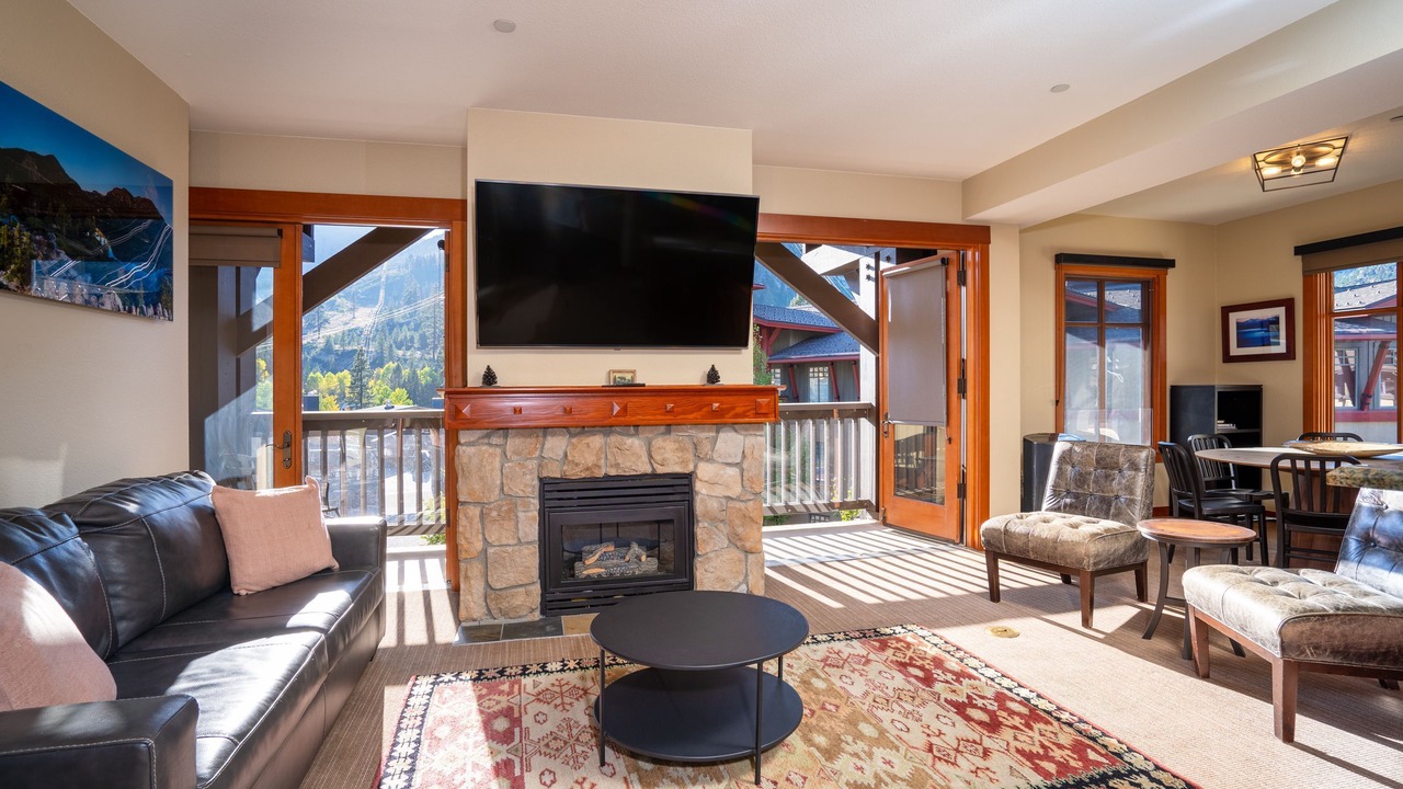 Photo of Livingroom in Olympic Valley