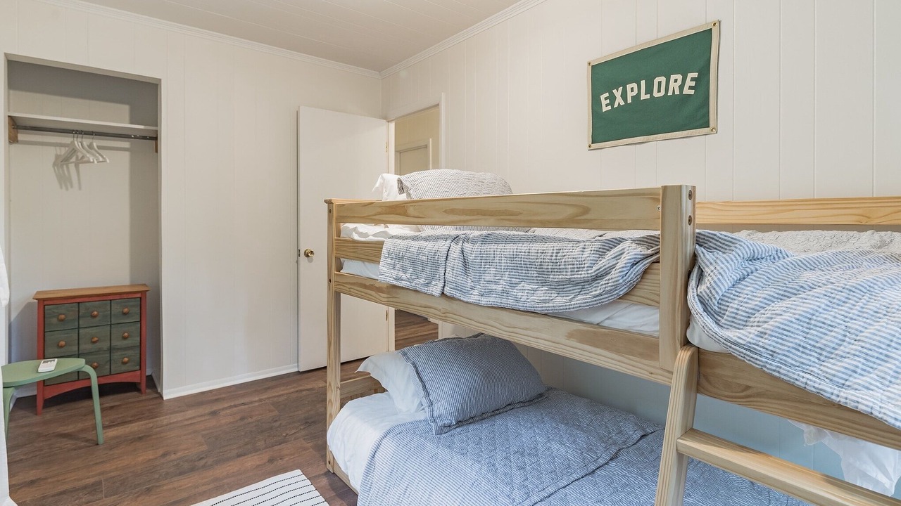 Photo of Bedroom in Walker-In-the-Hills
