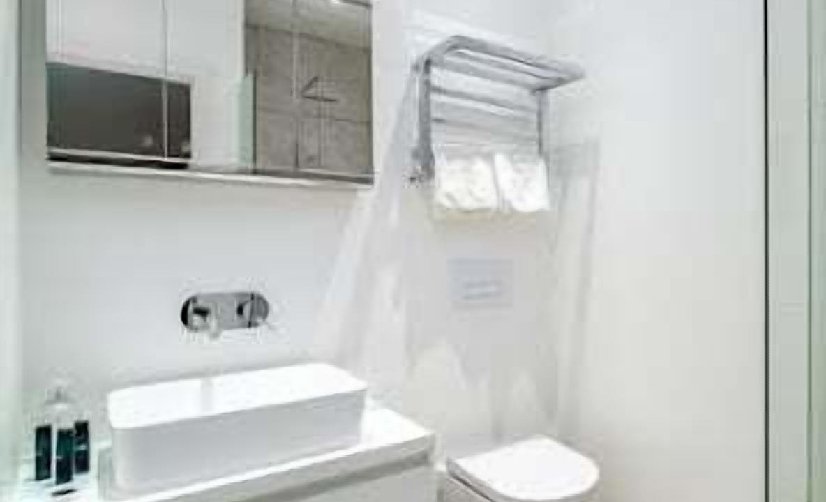 Photo of Bathroom in Belsize Park