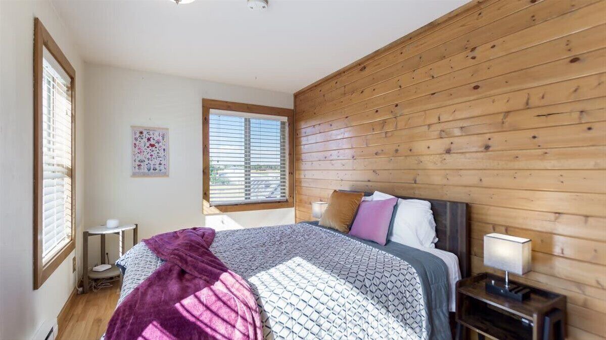 Photo of Bedroom in Leigh Creek Estates