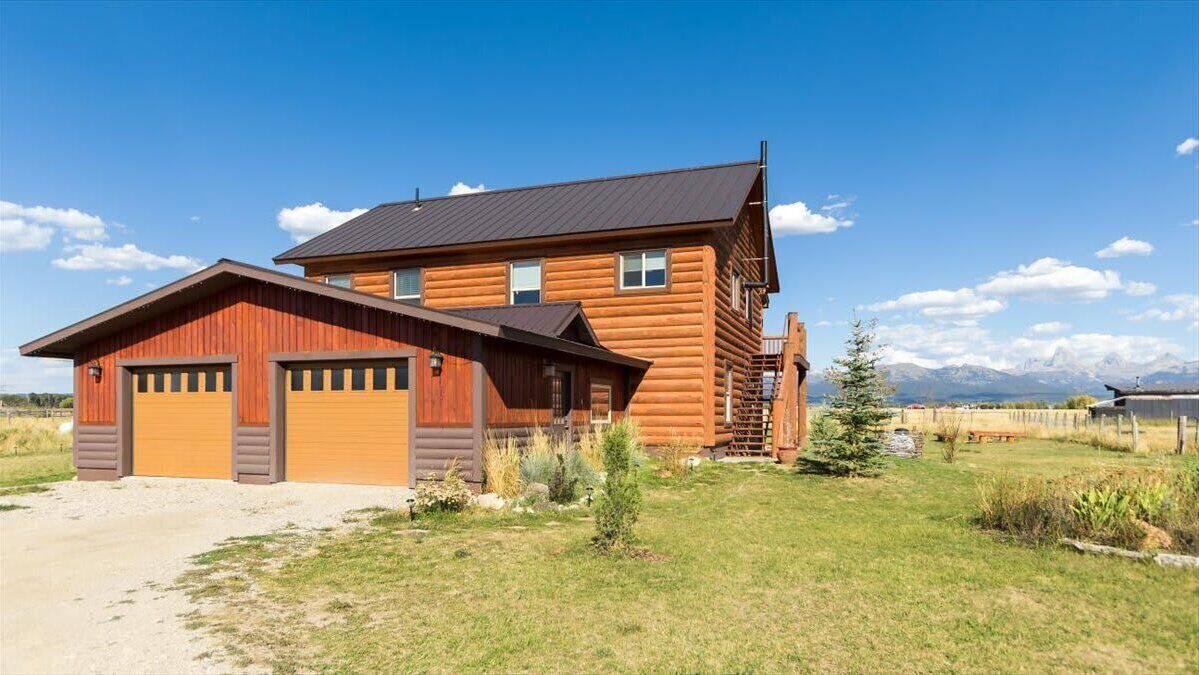 Photo of Outdoor in Leigh Creek Estates