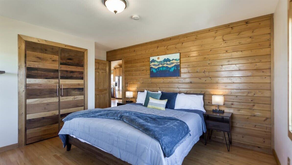 Photo of Bedroom in Leigh Creek Estates