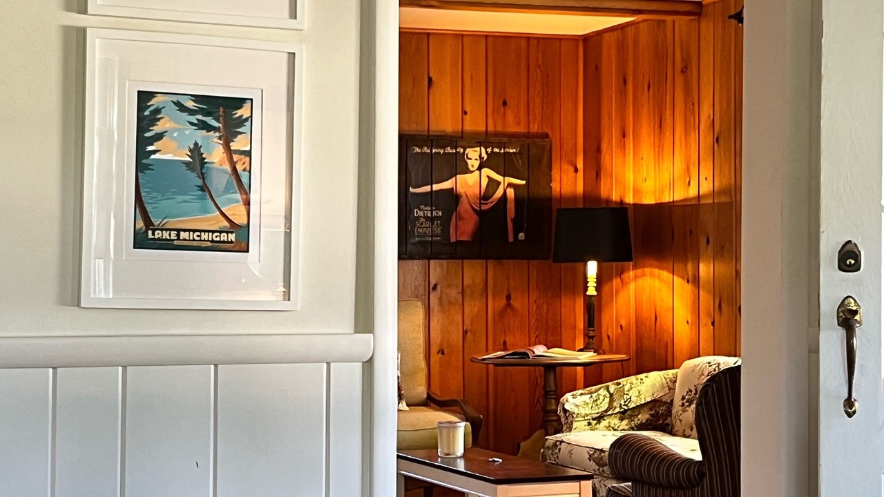 Photo of Livingroom in Leland