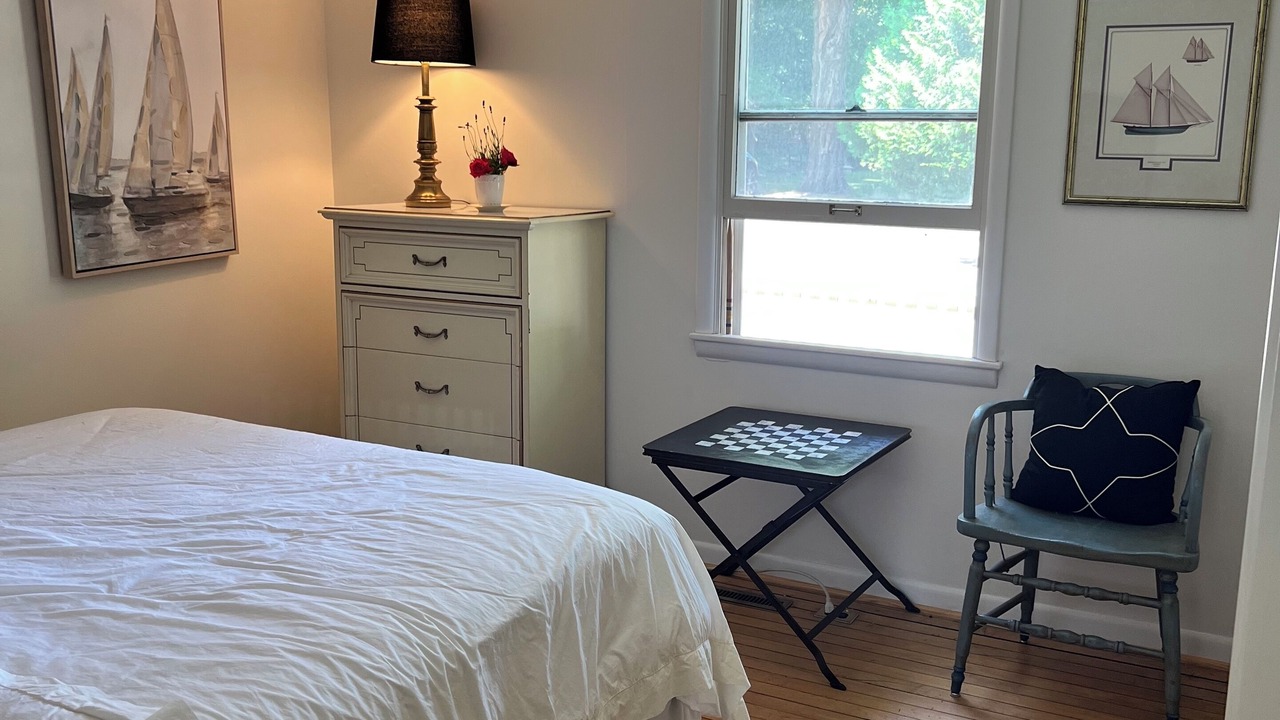 Photo of Bedroom in Leland