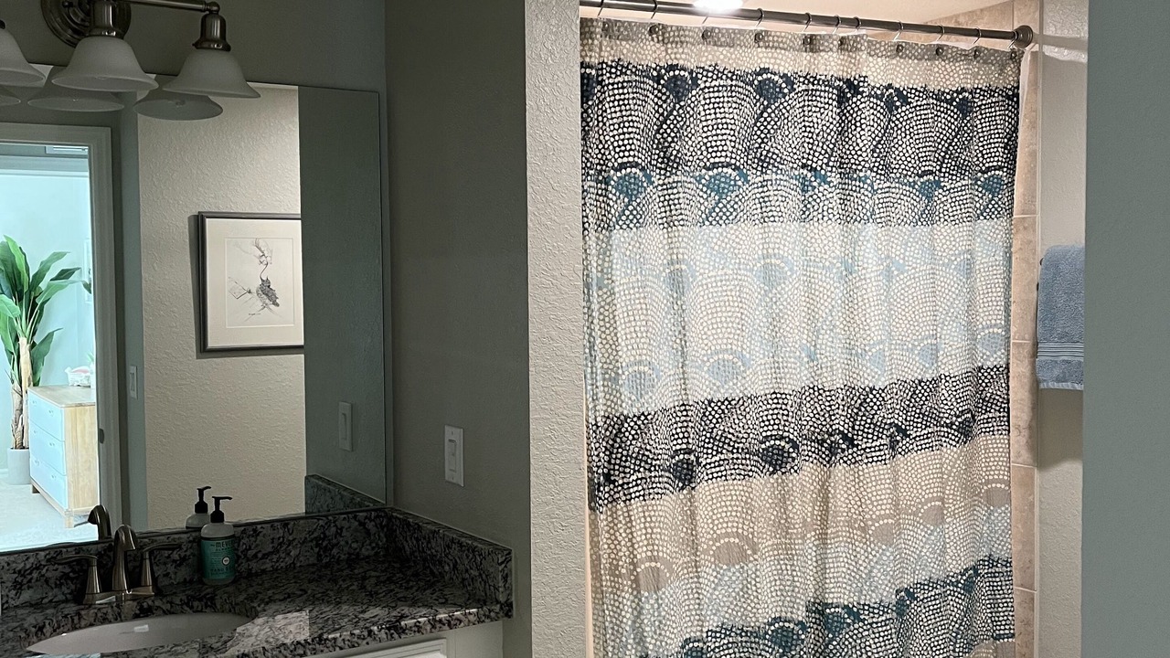 Photo of Bathroom in Lakewood Ranch
