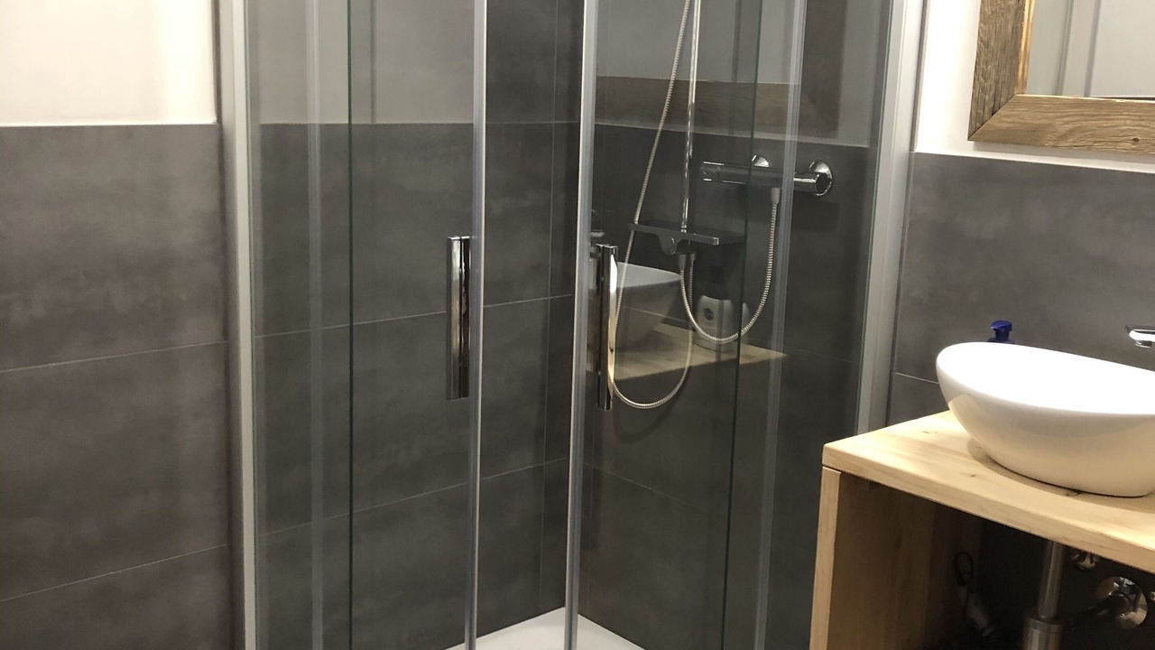 Photo of Bathroom in Mase