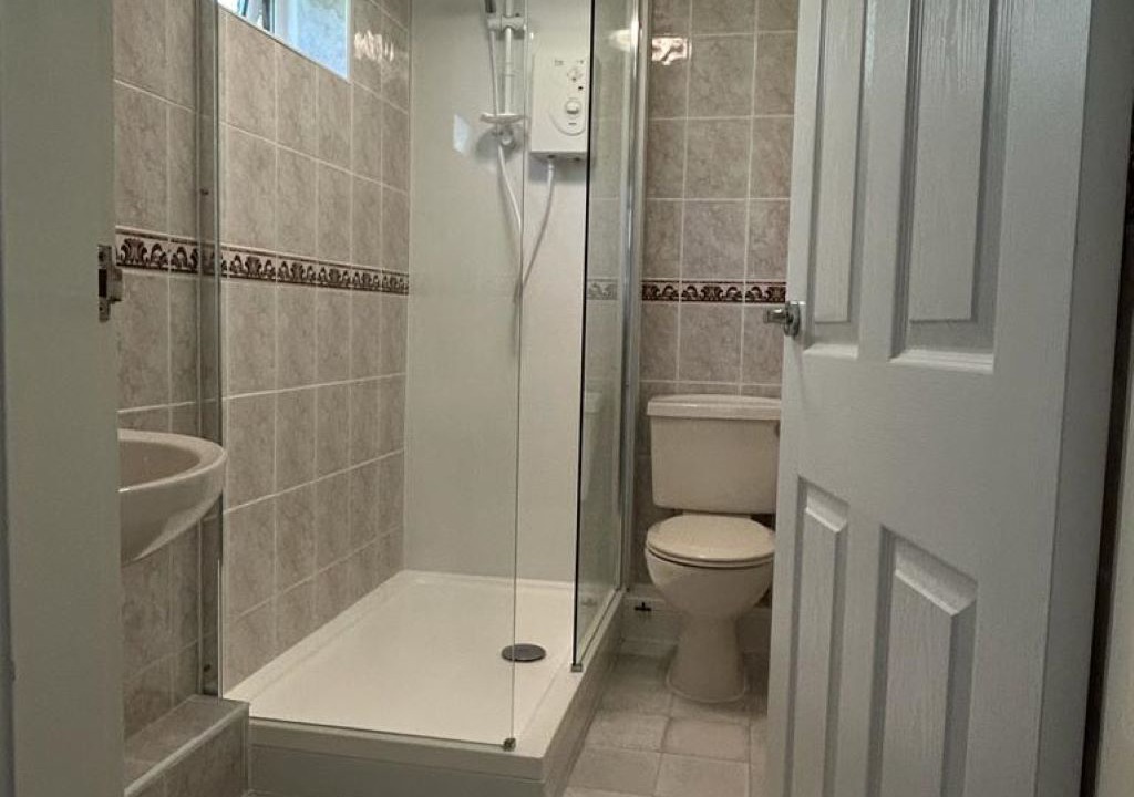 Photo of Bathroom in Millendreath