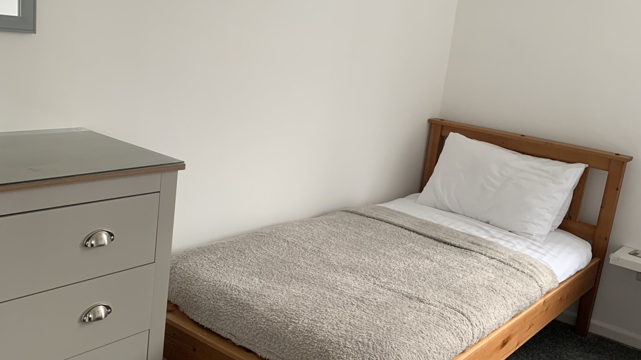 Photo of Bedroom in Millendreath