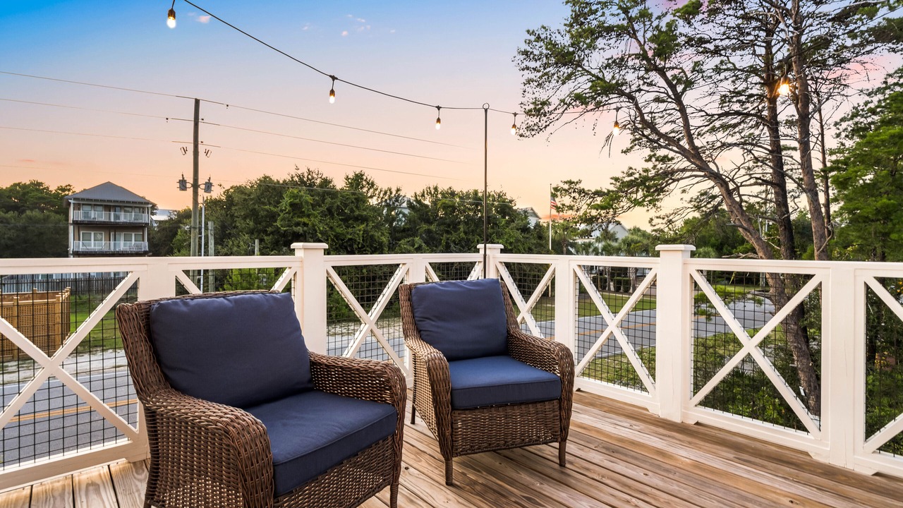 Photo of Outdoor in Lakeside at Blue Mountain Beach
