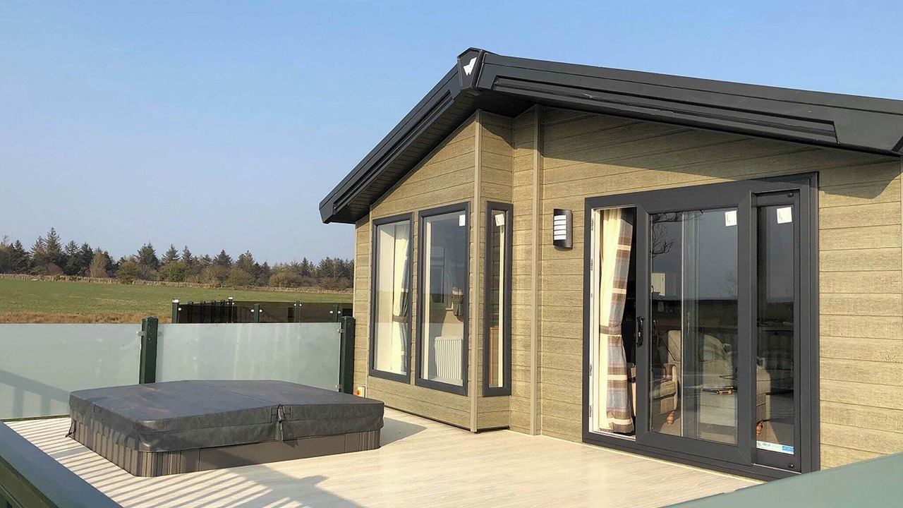Photo of Patio Balcony in Low Gate
