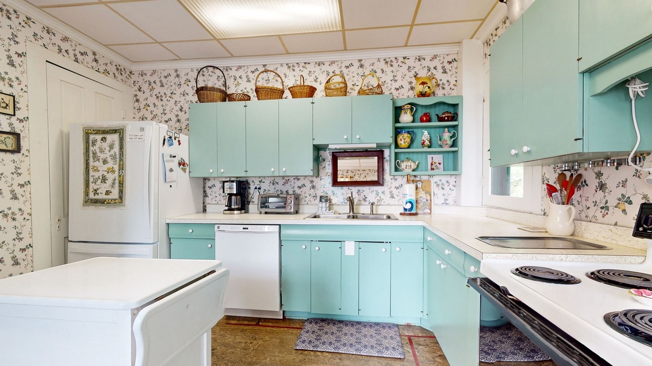 Photo of Kitchen in Rock Stream