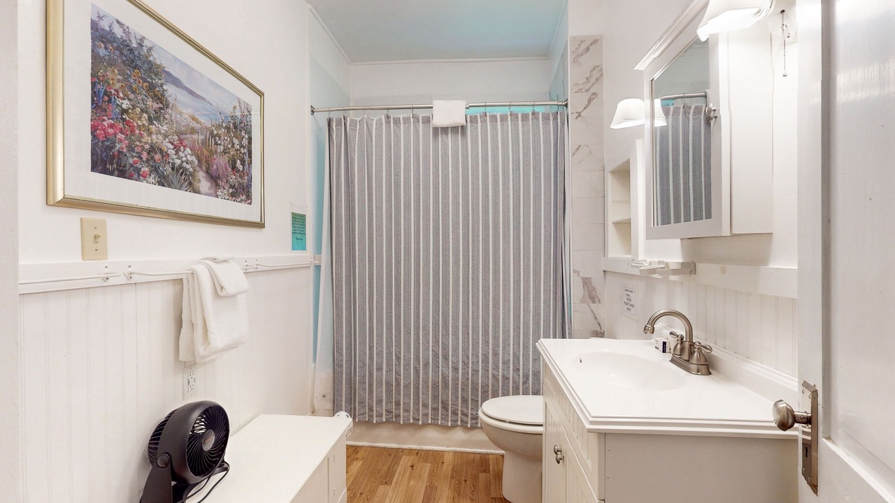 Photo of Bathroom in Rock Stream