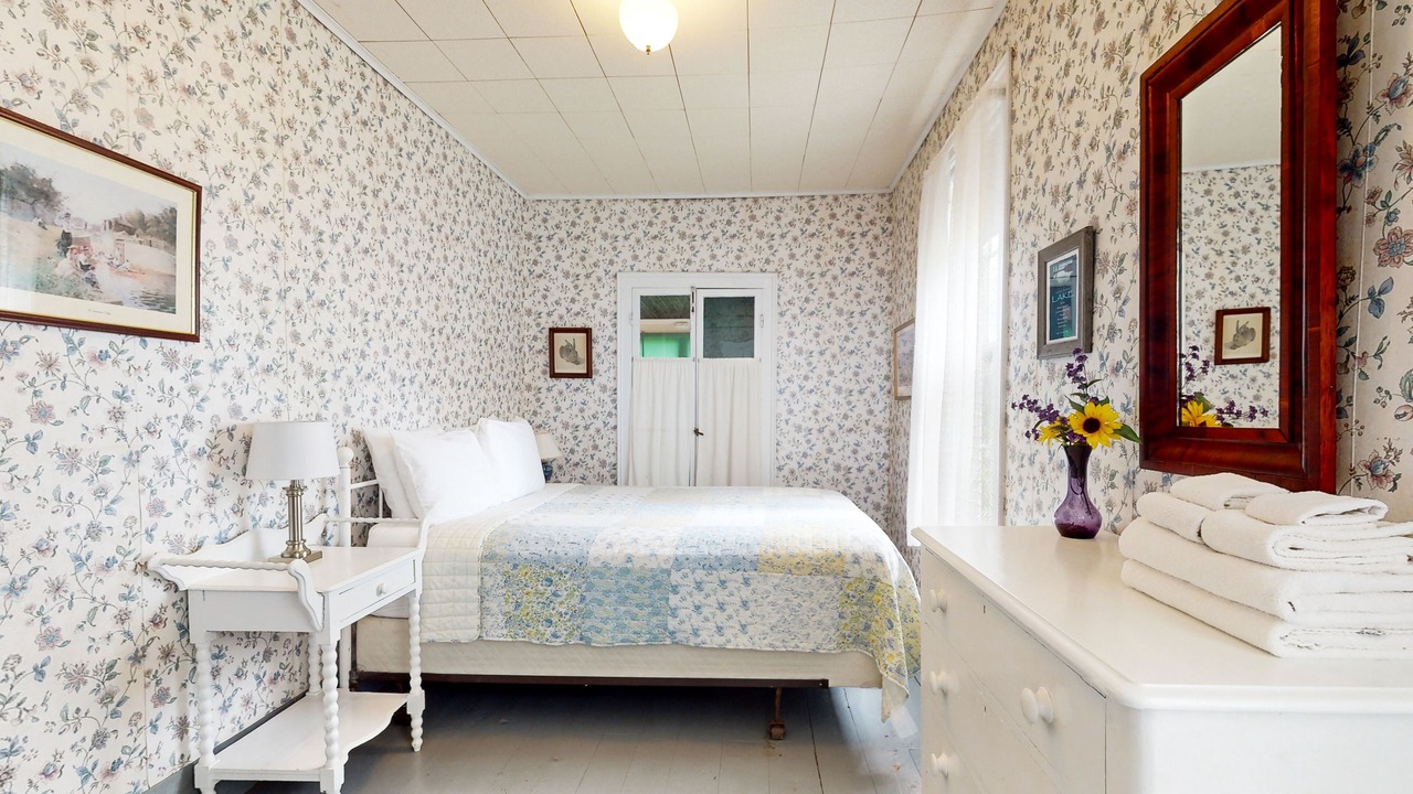 Photo of Bedroom in Rock Stream