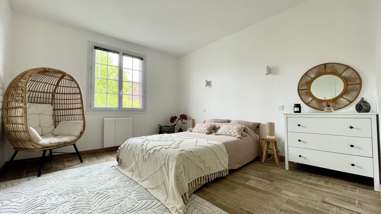 Photo of Bedroom in Jaulnes