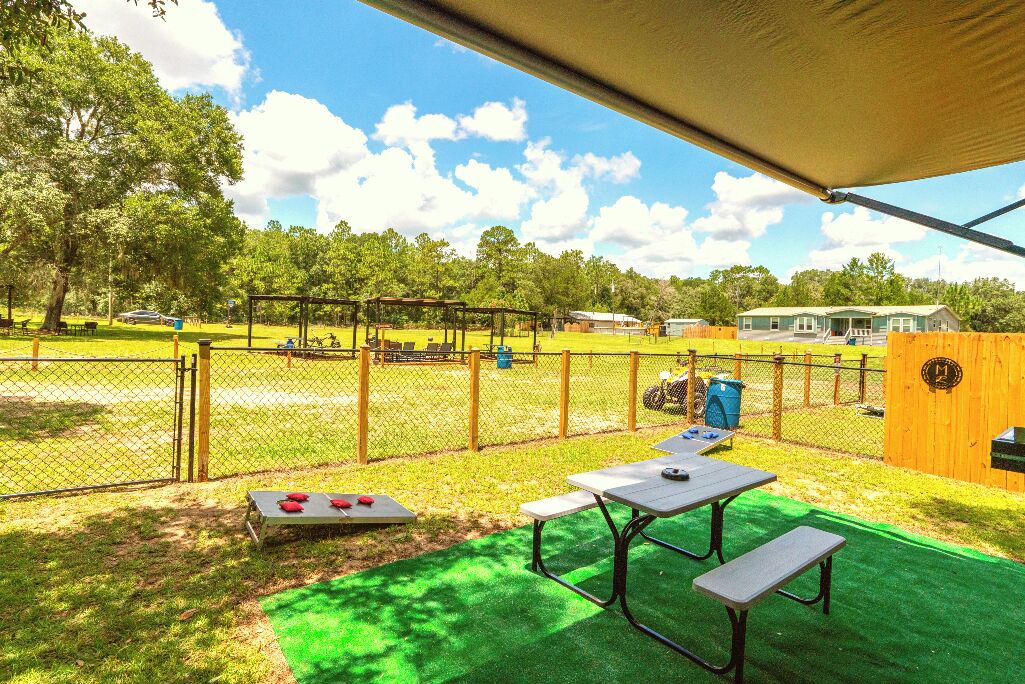 Photo of Outdoor in Brooksville